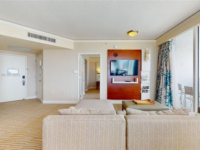 18001 Collins Ave # 2415, Sunny Isles Beach FL 33160