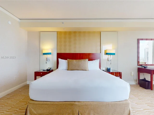 18001 Collins Ave # 2415, Sunny Isles Beach FL 33160