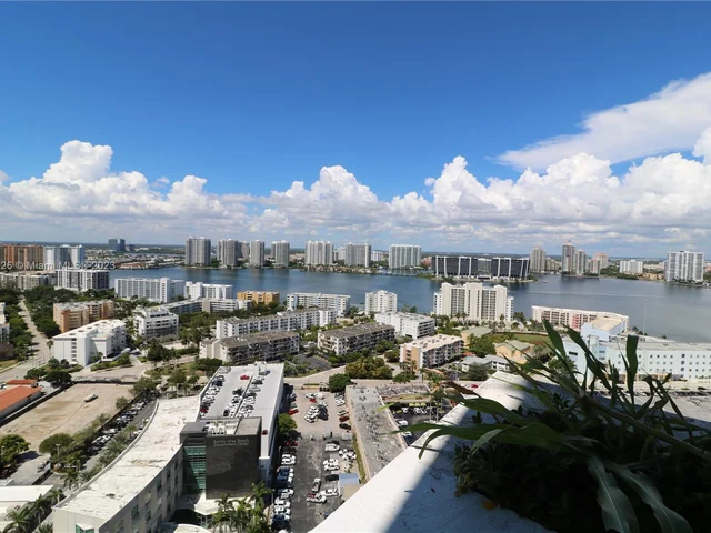 18001 Collins Ave # 2415, Sunny Isles Beach FL 33160
