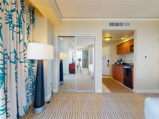 18001 Collins Ave # 2415, Sunny Isles Beach FL 33160