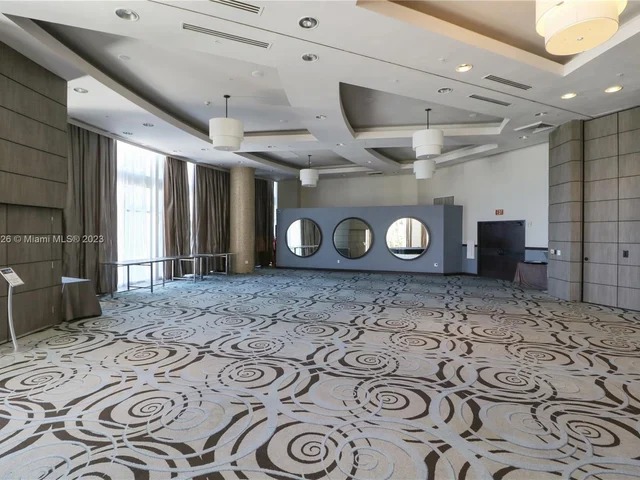 18001 Collins Ave # 2415, Sunny Isles Beach FL 33160