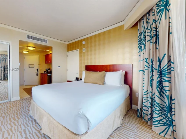 18001 Collins Ave # 2415, Sunny Isles Beach FL 33160