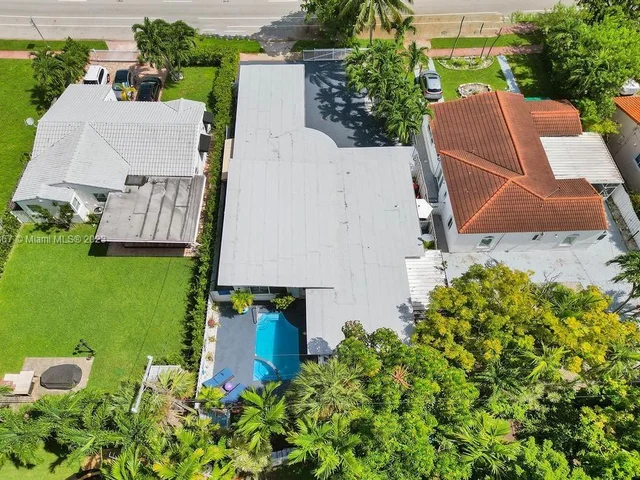 1750 71st St, Miami Beach FL 33141