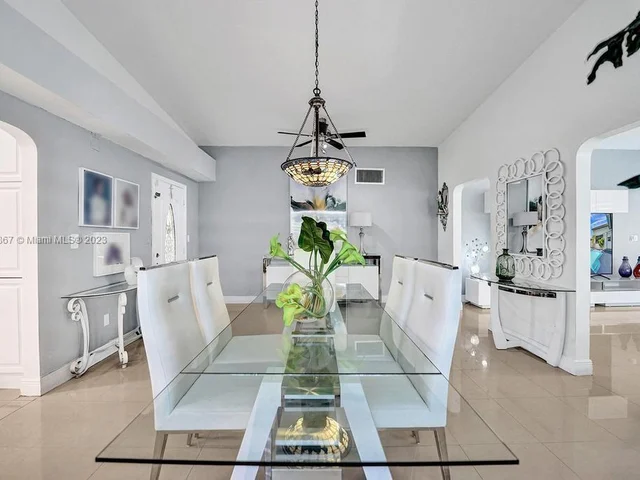 1750 71st St, Miami Beach FL 33141