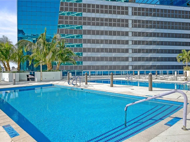 200 Biscayne Boulevard Way # 4414, Miami FL 33131