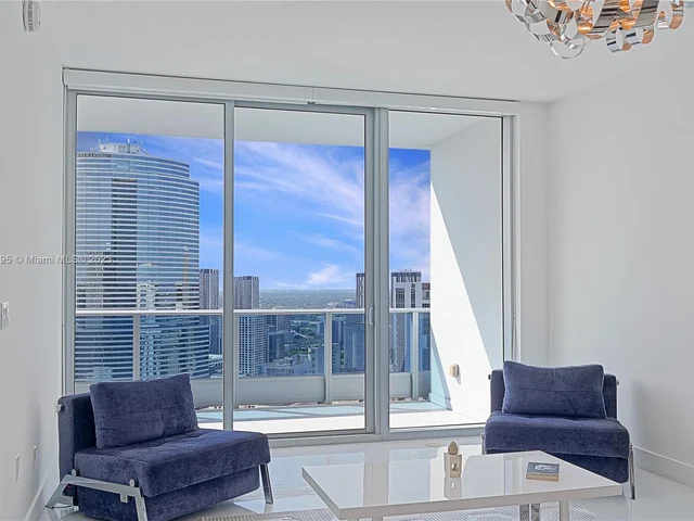 200 Biscayne Boulevard Way # 4414, Miami FL 33131