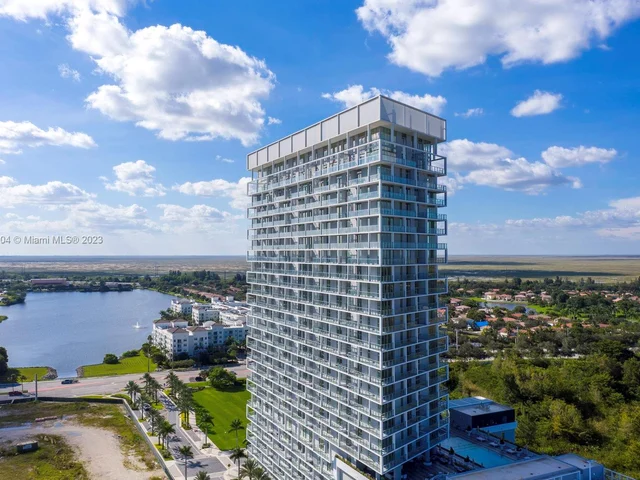 2000 Metropica Way # 1703, Sunrise FL 33323