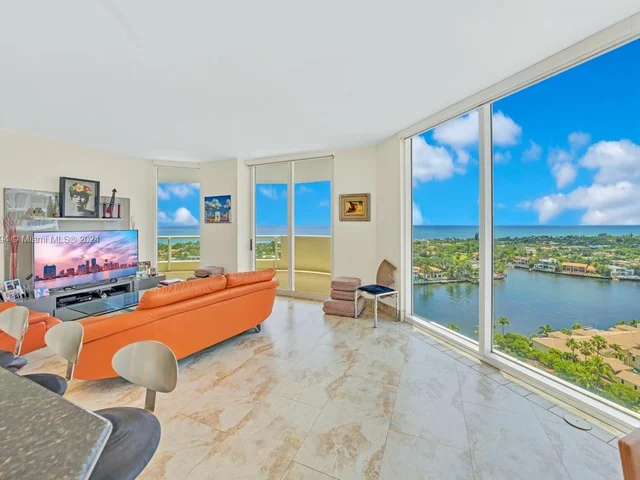 21200 Point Pl # 1901, Aventura FL 33180