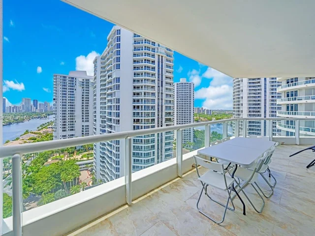 21200 Point Pl # 1901, Aventura FL 33180