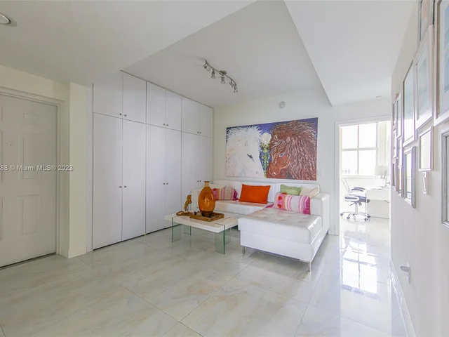 3340 NE 190 # 1101, Aventura FL 33180