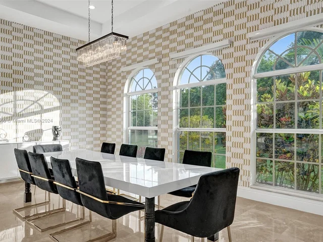 13751 Pine Meadow Ct, Davie FL 33325