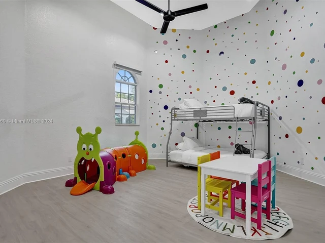 13751 Pine Meadow Ct, Davie FL 33325