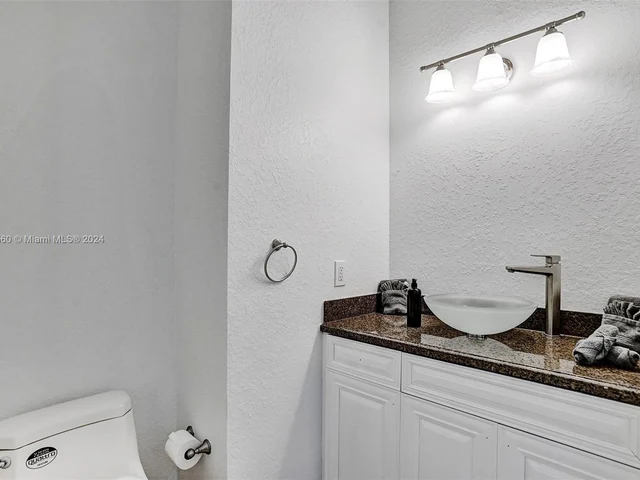 13751 Pine Meadow Ct, Davie FL 33325