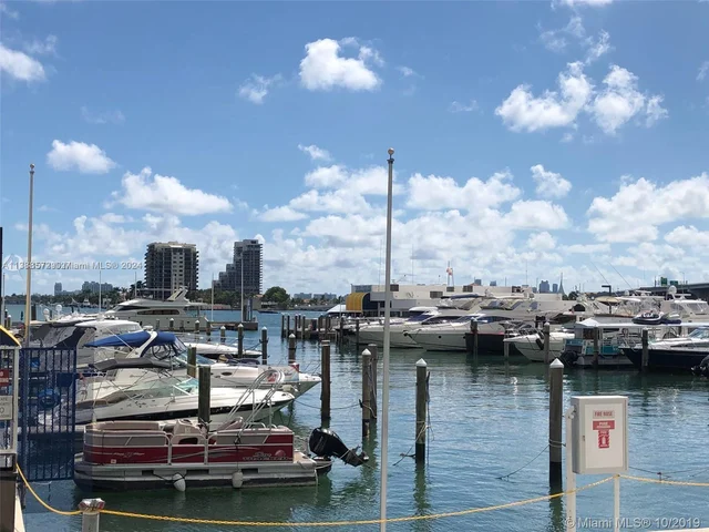 1717 N Bayshore Dr # 3738, Miami FL 33132