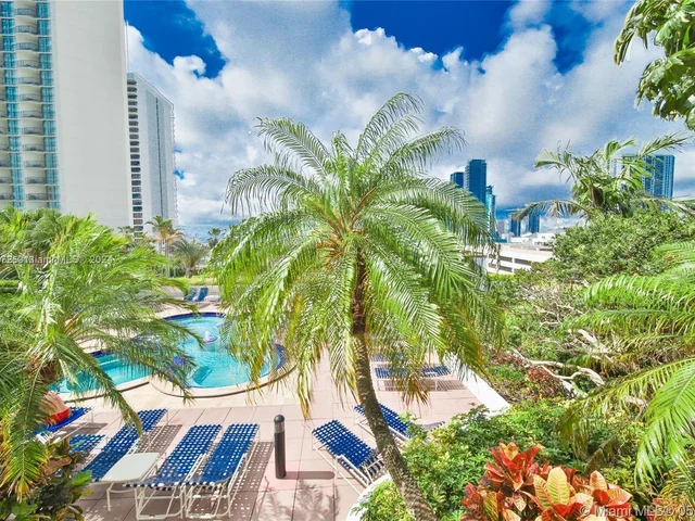 1717 N Bayshore Dr # 3738, Miami FL 33132