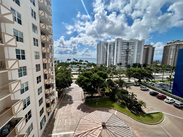 1865 S Ocean Dr. # 8N, Hallandale Beach FL 33009