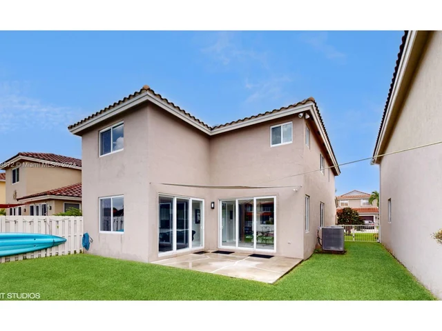 14666 SW 132nd Ct, Miami FL 33186