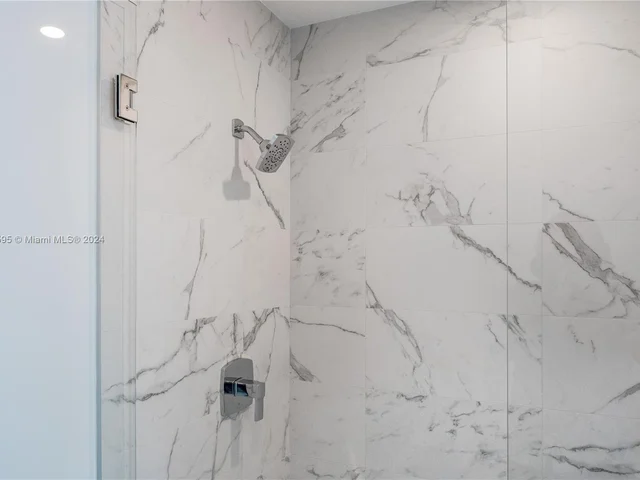 17550 Collins Ave # 805, Sunny Isles Beach FL 33160