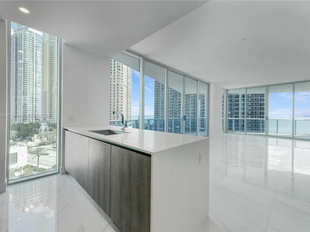 17550 Collins Ave # 805, Sunny Isles Beach FL 33160