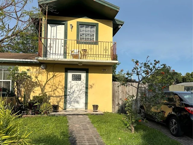 16901 NW 51st Pl # C, Miami Gardens FL 33055