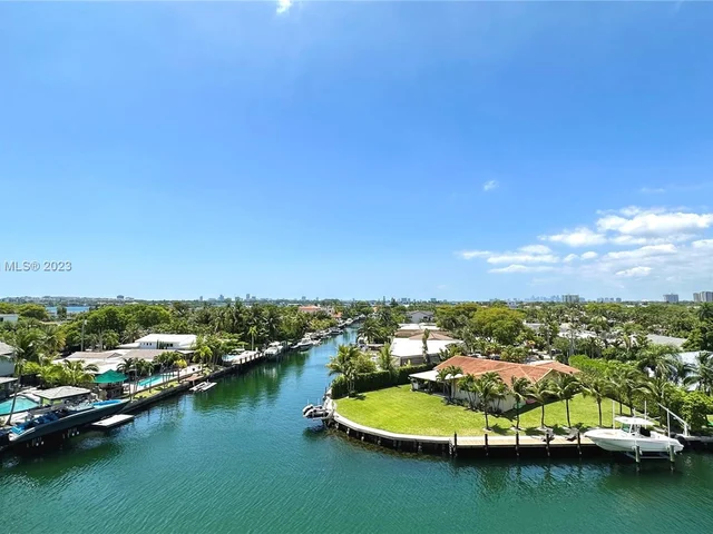 2500 NE 135th St # B505, North Miami FL 33181