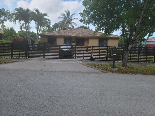 13231 SW 266th Ter, Homestead FL 33032