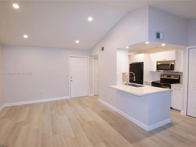 10681 SW 156th Pl # 402, Miami FL 33196