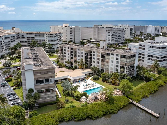 3545 S Ocean Blvd # 216, South Palm Beach FL 33480