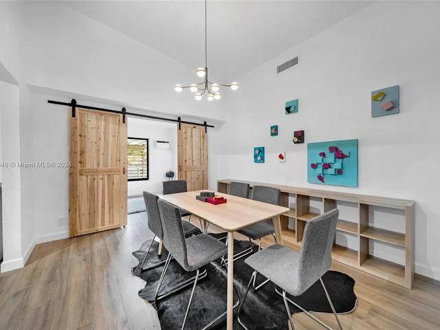 2631 Roosevelt St, Hollywood FL 33020