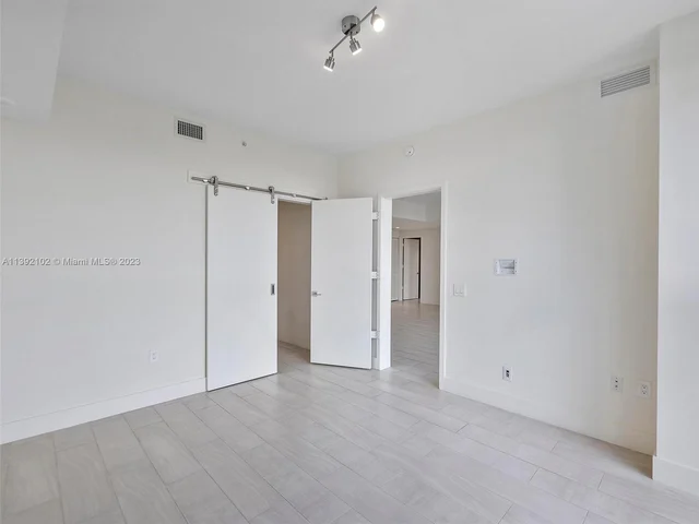 2000 Metropica Way # 502, Sunrise FL 33323