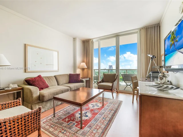 2889 Mcfarlane Rd # 1813, Miami FL 33133