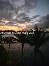 1075 NE Miami Gardens Dr # 509, Miami FL 33179