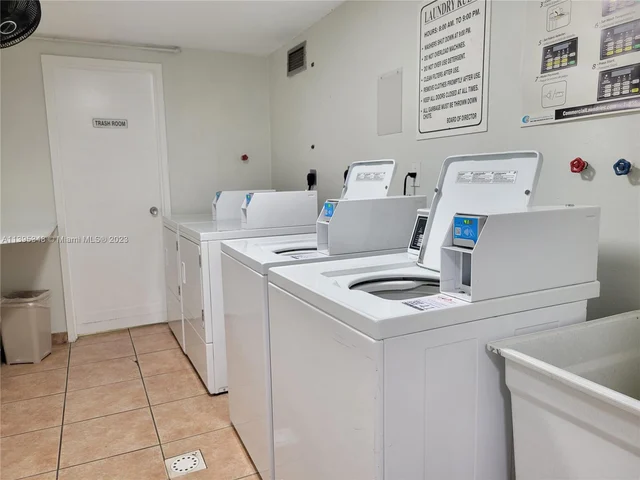 17570 Atlantic Blvd # 508, Sunny Isles Beach FL 33160