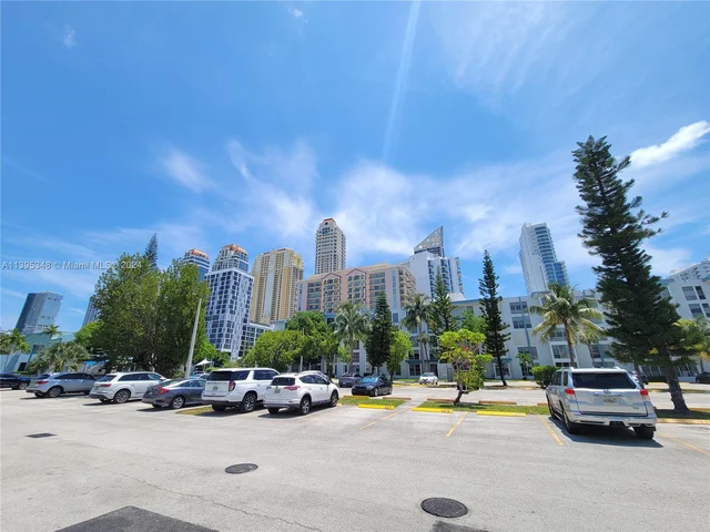 17570 Atlantic Blvd # 508, Sunny Isles Beach FL 33160