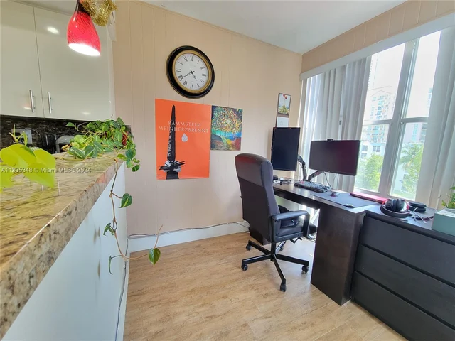 17570 Atlantic Blvd # 508, Sunny Isles Beach FL 33160