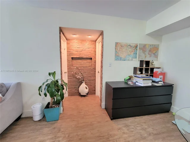 17570 Atlantic Blvd # 508, Sunny Isles Beach FL 33160