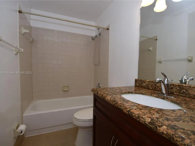 5681 SW 99th Ln, Cooper City FL 33328