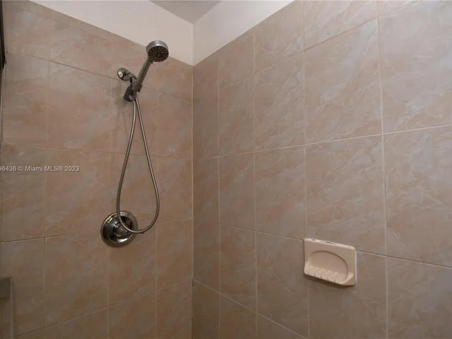 5681 SW 99th Ln, Cooper City FL 33328