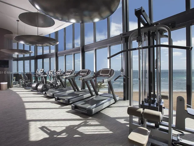 18555 Collins Ave # 1505, Sunny Isles Beach FL 33160