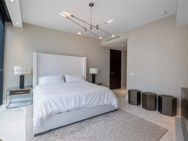 18555 Collins Ave # 1505, Sunny Isles Beach FL 33160