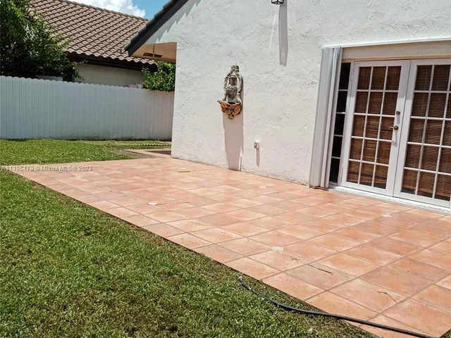 12760 SW 65th St, Miami FL 33183