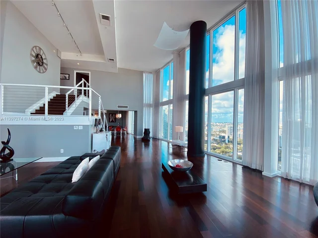 601 NE 36th St # 3201, Miami FL 33137