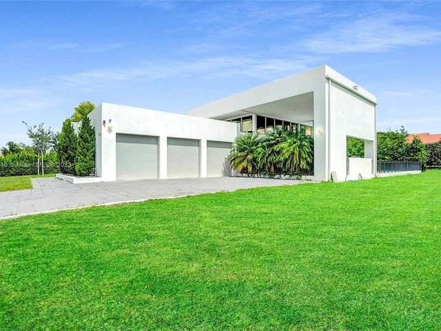 16663 Botaniko Dr S, Weston FL 33326