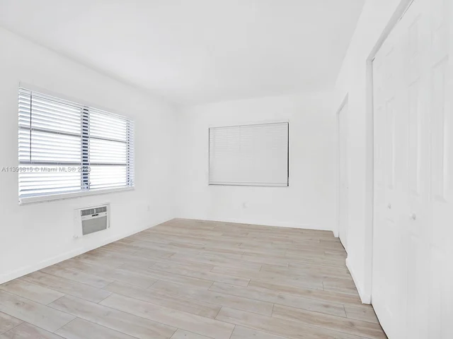 644 Meridian Ave # 12A, Miami Beach FL 33139