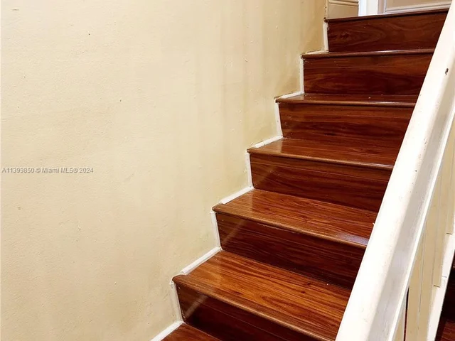 6511 Racquet Club Dr # 46, Lauderhill FL 33319