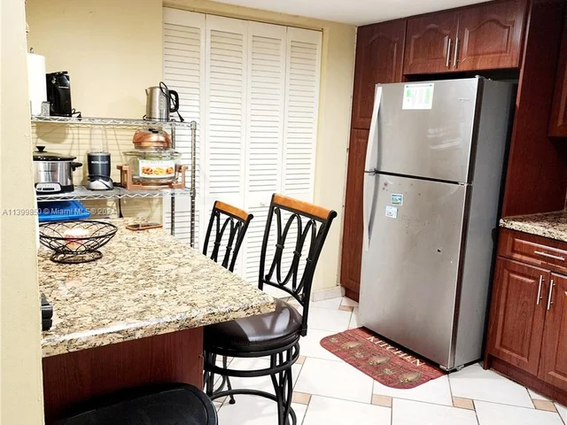 6511 Racquet Club Dr # 46, Lauderhill FL 33319