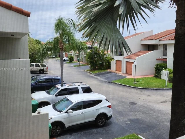 6511 Racquet Club Dr # 46, Lauderhill FL 33319