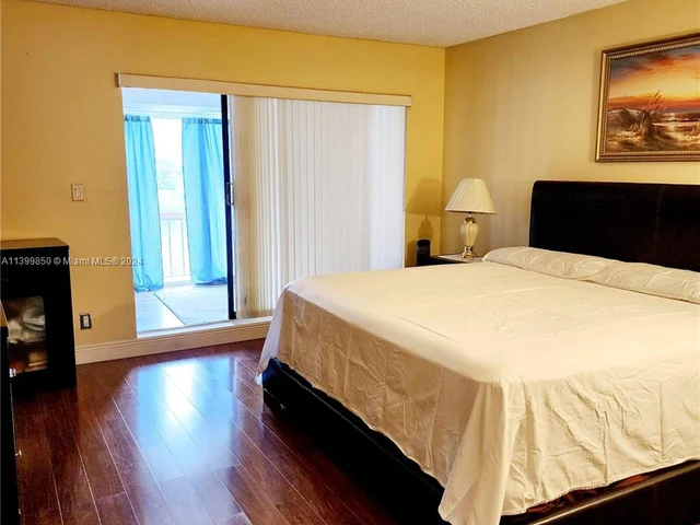 6511 Racquet Club Dr # 46, Lauderhill FL 33319