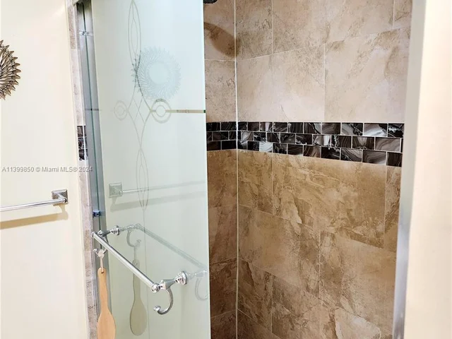 6511 Racquet Club Dr # 46, Lauderhill FL 33319