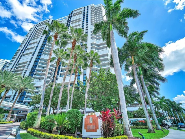 21055 Yacht Club Dr # 3103, Aventura FL 33180